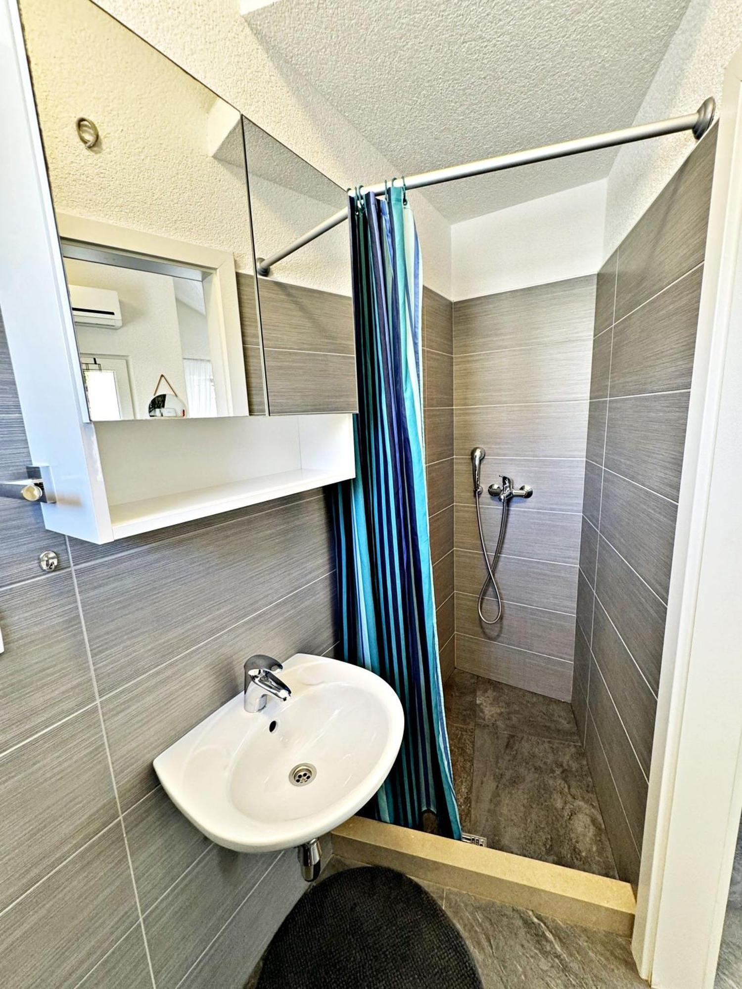 Studio Apartment Matoni Postira Εξωτερικό φωτογραφία